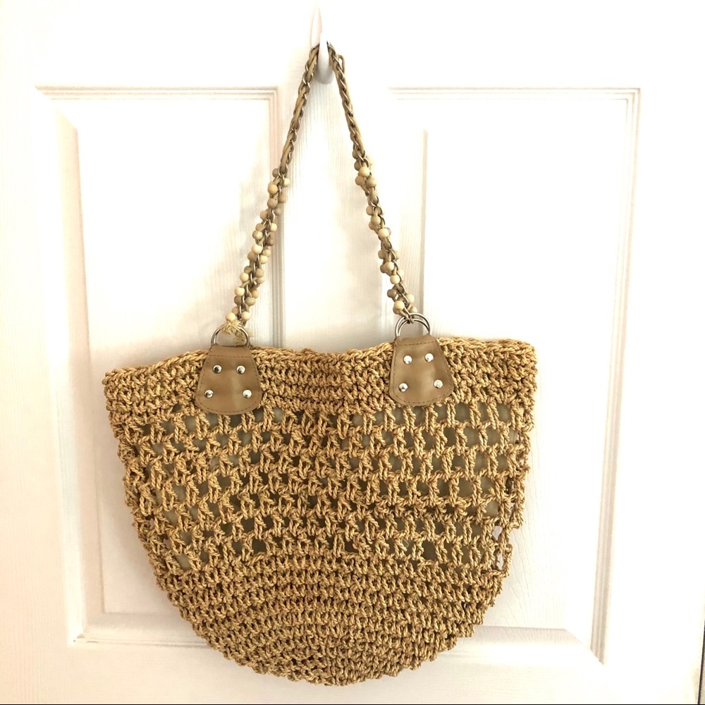 🌻Woven LG Handbag Tote with Beaded Chain Straps🌻
